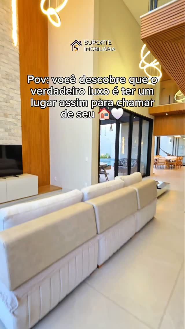 A Suporte Imobiliária apresenta este excelente sobrado à venda em Goiânia: 🛏️ Cinco suítes plenas, sendo uma suíte master com espaço para…
