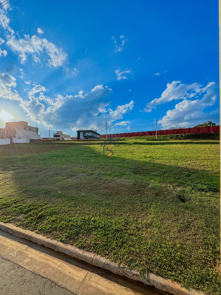 Lote em condomínio à venda no Jardins Capri — foto 2