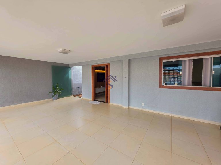 Casa com 3 quartos à venda no Conjunto Riviera — foto 3