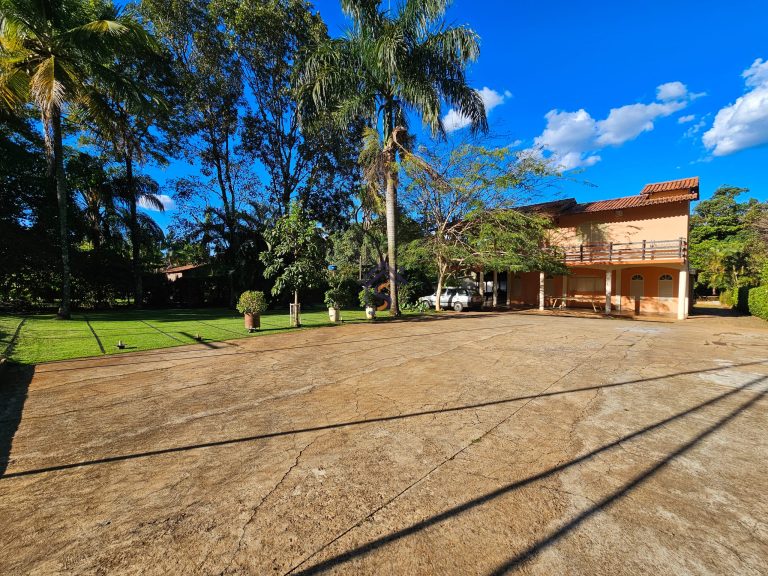 Chácara à venda com 5 quartos no Setor Ponta Kayana em Trindade — foto 2