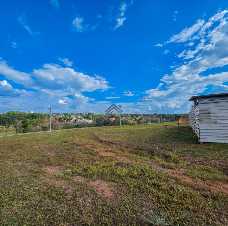 Lote em condomínio à venda no Jardins Versalhes — foto 4